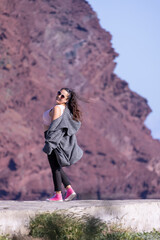 Naklejka premium Mujer posando