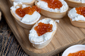 red salmon caviar during cooking