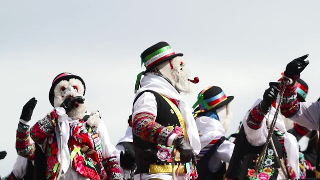 Beautiful video of folkloric dancers dancing the "Tunantada" in traditional dress, representing Peruvian culture. (Yauyos, Jauja)