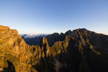 Great morning on the top of Madeira and the cliffs are lit up by the sun.