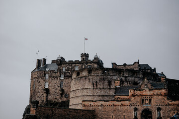 Burg mit Ruine in Edinburgh