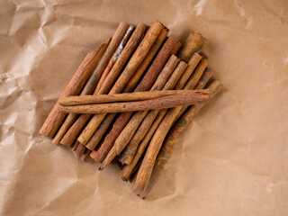 Cassia or Chinese cinnamon. Comparison of cinnamon and cassia. Selective focus