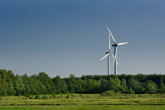 Electricity generating wind turbines in Shelburne, Ontario.