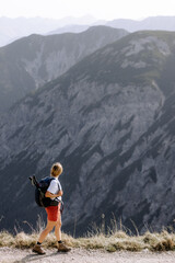 Obraz premium Wandern in Tannheim