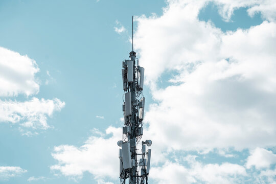 Mobile base station

