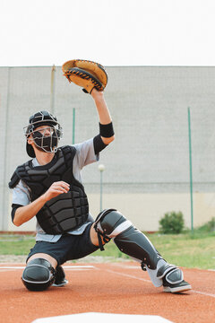 The player catching a ball