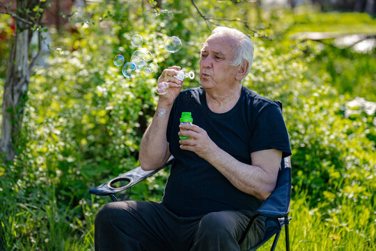 grey-haired senior retirement leisure
