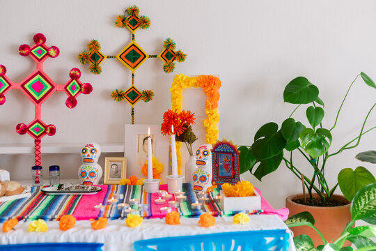 day of the dead altar
