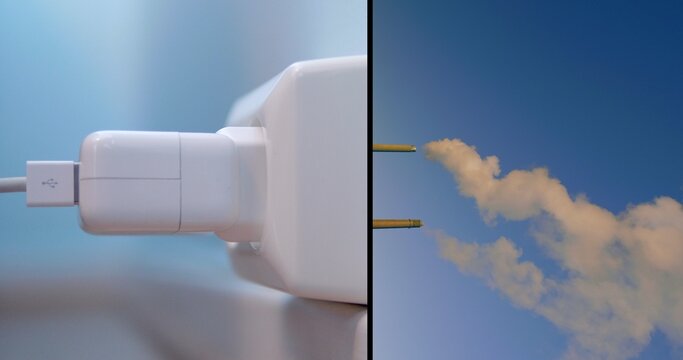 Plug-in USB Power cable, chimney smoke: energy, CO2 carbon emissions