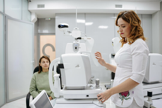 Ophthalmologist's Clinic