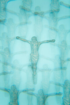 Crucifix refraction