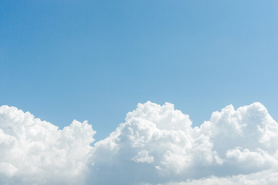 Fototapeta Blue sky and cumulus clouds.