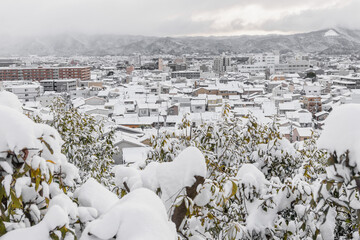 雪の京都市内風景
