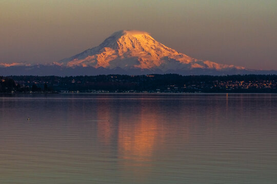Mountain Rainier in sunset