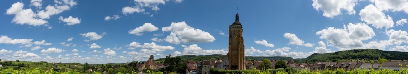 Fototapeta na wymiar Panorama Arbois Church Vineyard