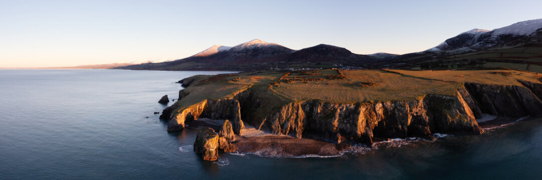 Trefor Sea Stacks llyn Peninsula Wales