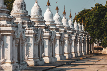 Fototapeta na wymiar Pagoda and Stupa of Mandalay in Myanmar
