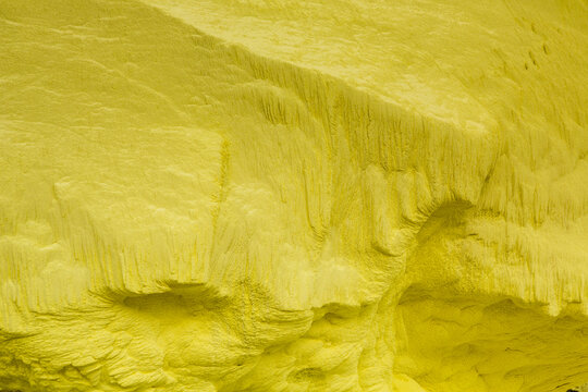 Sulfur deposits, Kawah Ijen volcano, Banyuwangi, Java, Indonesia