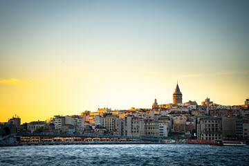 Obraz premium pearl of istanbul bosphorus and galata tower