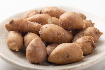 アピオスの塩ゆで