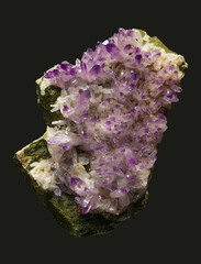 purple amethyst crystal mineral sample 