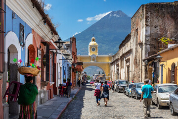 Antigua Guatemala, Arco de Santa Catalina and Volcano Agua - 565091525
