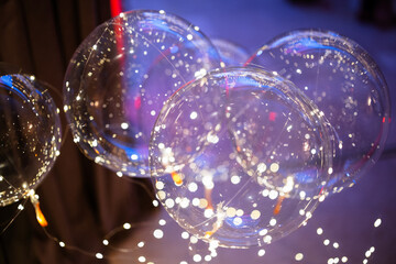 Ballon lumineux pour décorer l'évènement - obrazy, fototapety, plakaty