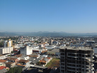 Vista de cidade pequena
