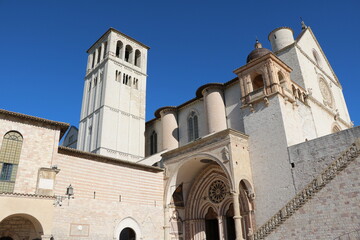 Fototapeta premium The Basilica di san Francesco d'Assisi in Assisi, Umbria Italy