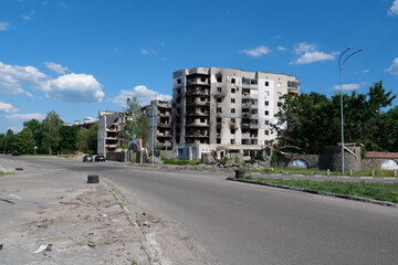 Russian air force dropped bombs and destroyed buildings, killed civilians