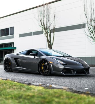 Seattle, WA, USA
January 25, 2023
Lamborghini Gallardo parked