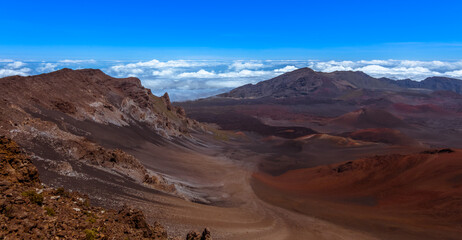 Naklejka premium view of the mountains