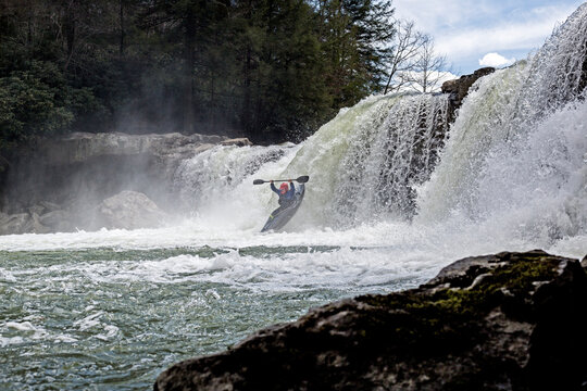Kayaking Wonder Falls.