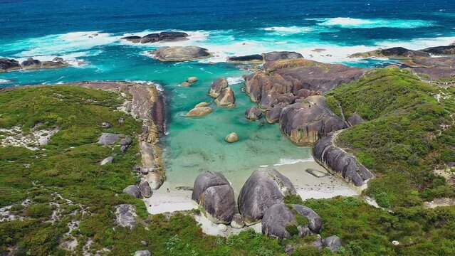 Panning video of beautiful Elephant rocks Bald in Denmark, Western Australia