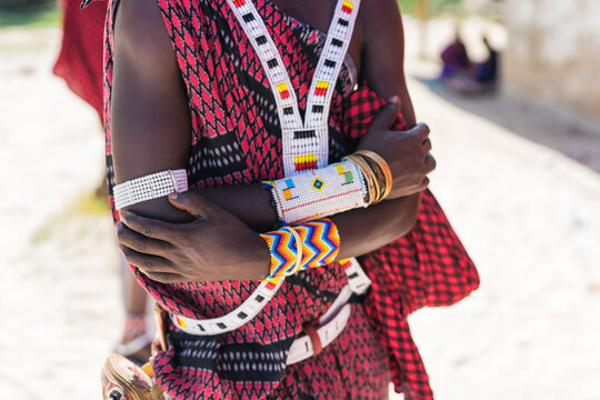 Travelling Kenya, Masai clothing and accessories details from Diani Beach Kendwa, Zanzibar Tanzania