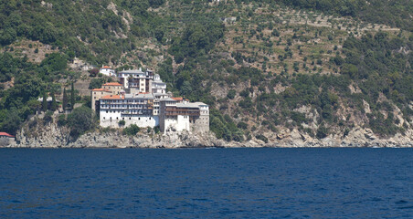 Gli splendidi monasteri del monte Athos visti dal mare, Grecia