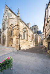 Fototapeta na wymiar Église Saint-Alpin de Châlons-en-Champagne, France