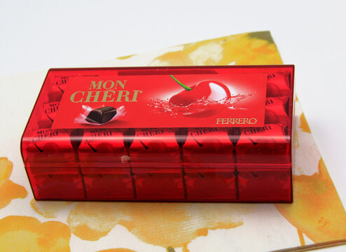 chocolat mon ch&eacute;ri de la marque ferrero
