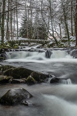 La cascade du Saut des Cuves (Gérardmer) dans le Massif des Vosges en hiver