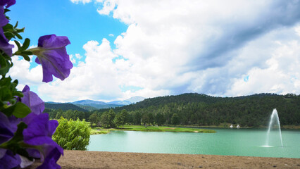Fototapeta na wymiar Beautiful Lake view in Ruidoso, New Mexico