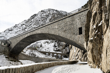 Teufelsbrücke in der Schöllenenschlucht, bei Andermatt, Kanton Uri, Schweiz