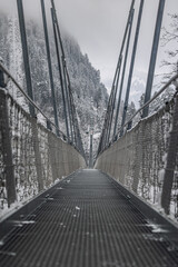 Hängebrücke
