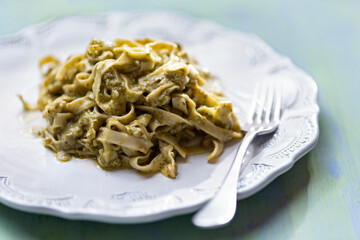 rustic italian basil pesto pasta