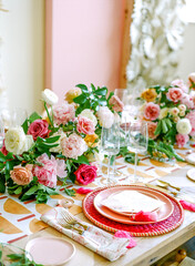 wedding table setting with flowers