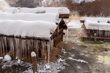 雪の奥日光、湯本温泉の源泉