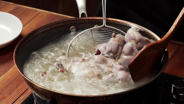 Traditional braised chicken gizzard making process