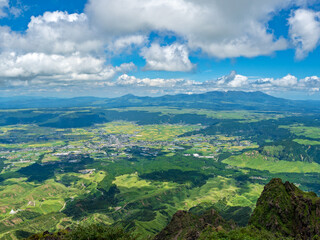 Obraz premium 阿蘇山から九重山を望む