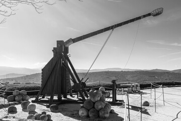 Exterior view of a medieval wooden catapult in the fortress of La Mota (Alcalá la Real, Spain)