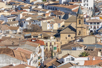 Obraz premium Upper photograph of the Andalusian city of Alcalá la Real on a sunny winter morning