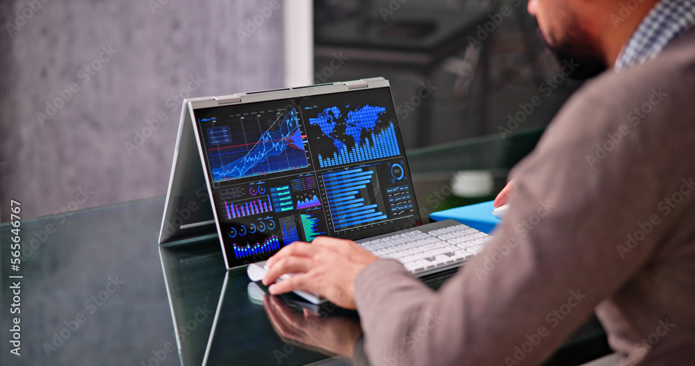 Poster Data Analyst Using Data Analytics KPI